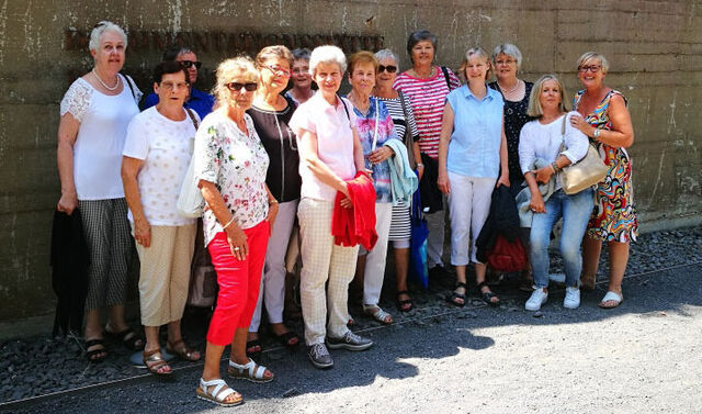 Gruppenfoto der Ehrenamtlerinnen
